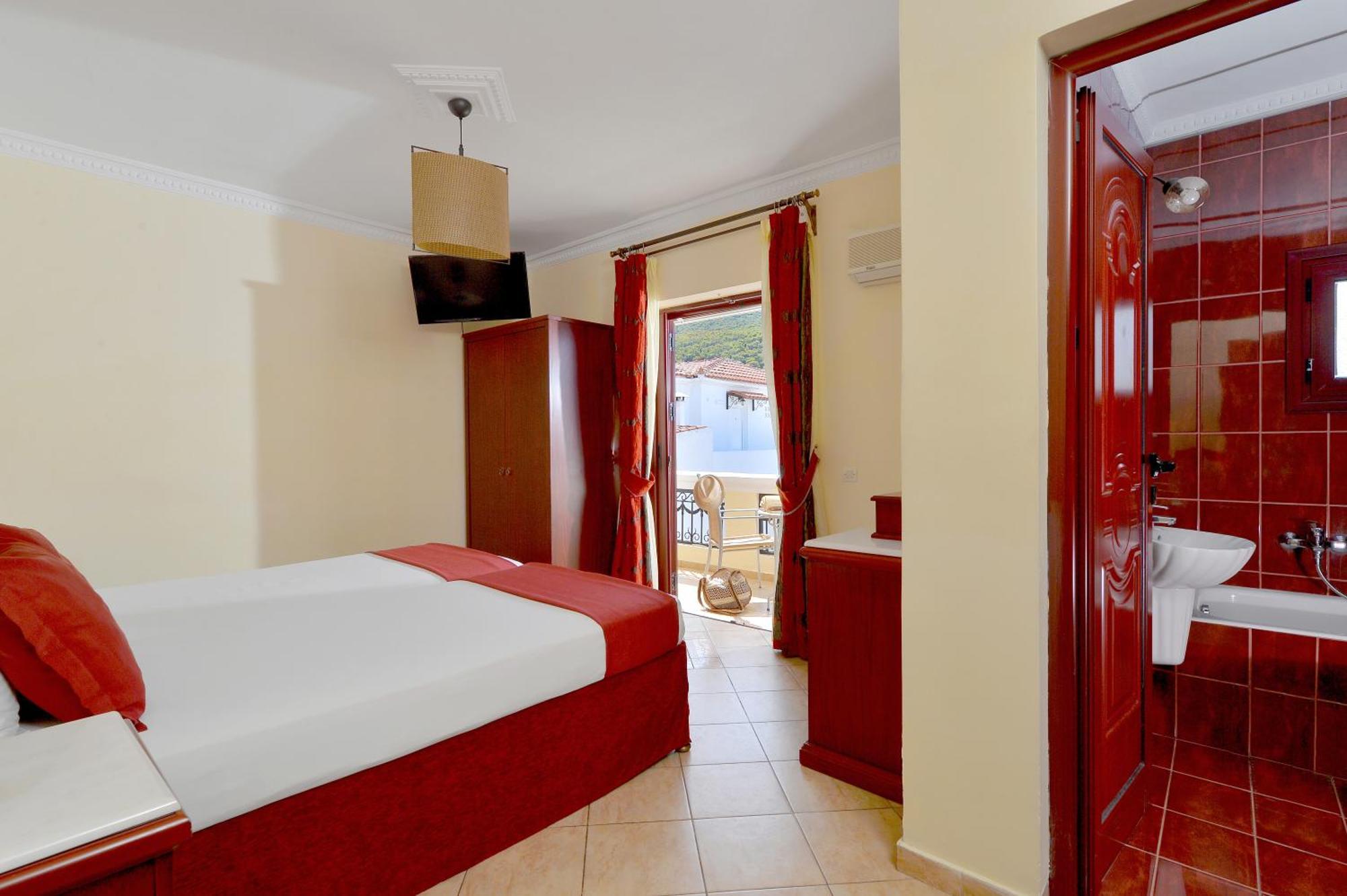 Agistri Hotel Skala  Exterior photo